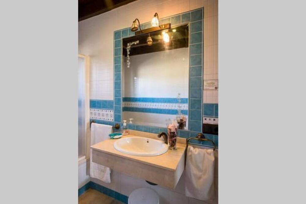 Photo of Bathroom in Antequera
