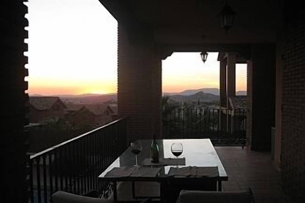 Photo of Outdoor in Dilar