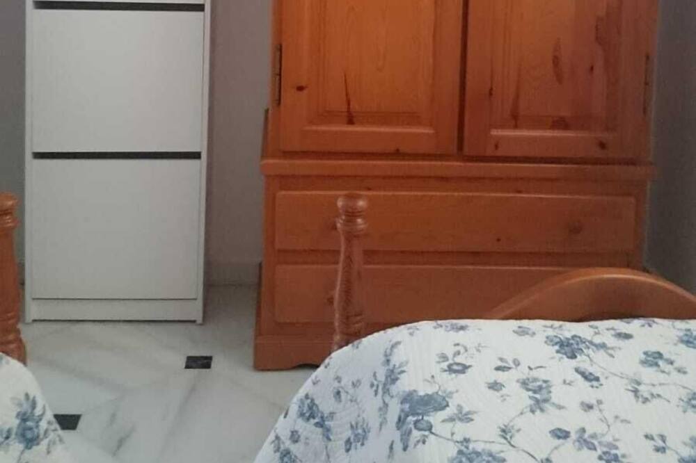 Photo of Bedroom in Coria del Rio