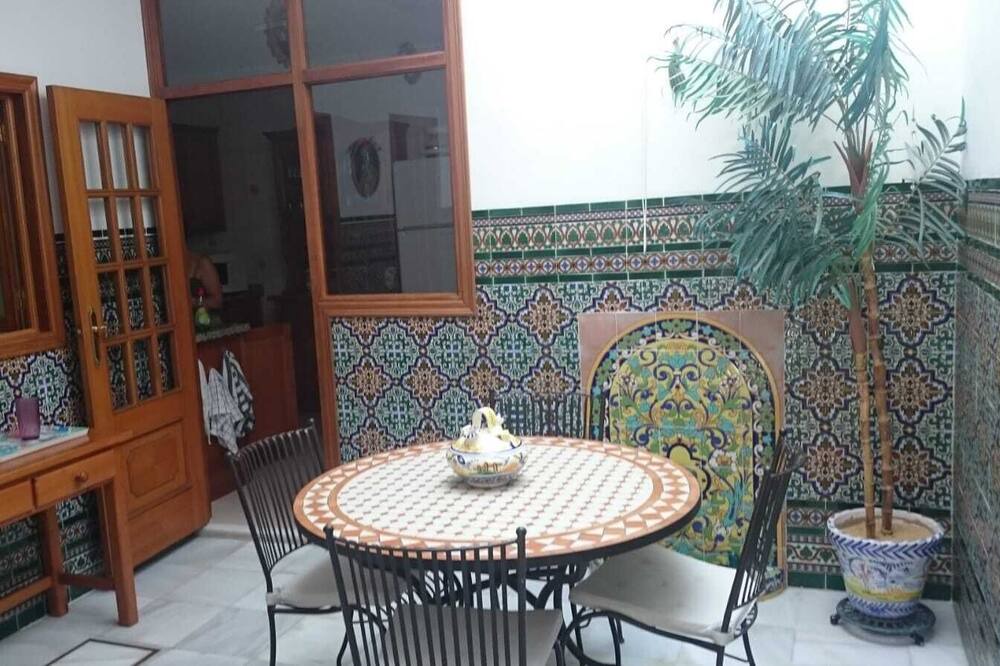Photo of Patio Balcony in Coria del Rio