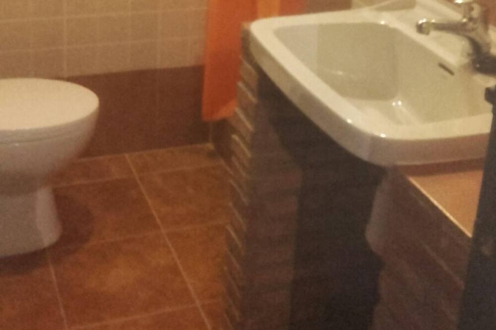 Photo of Bathroom in Montanchez