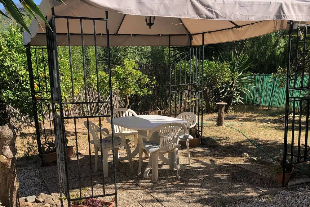 Photo of Outdoor in Guaro