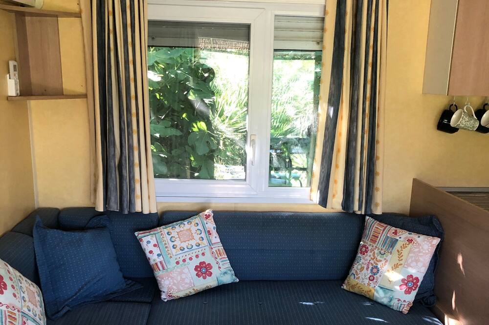 Photo of Livingroom in Guaro
