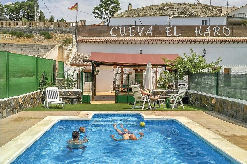 Photo of Outdoor in Baza