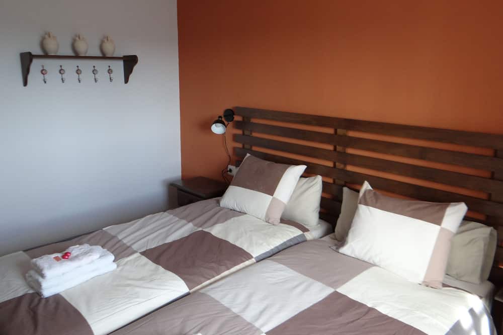 Photo of Bedroom in Almogia