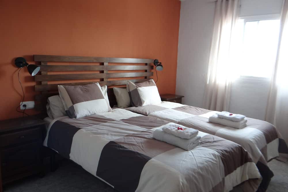 Photo of Bedroom in Almogia