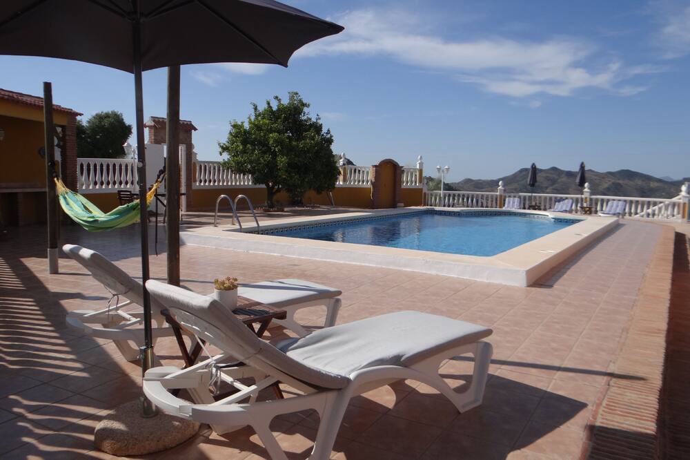 Photo of Outdoor in Almogia
