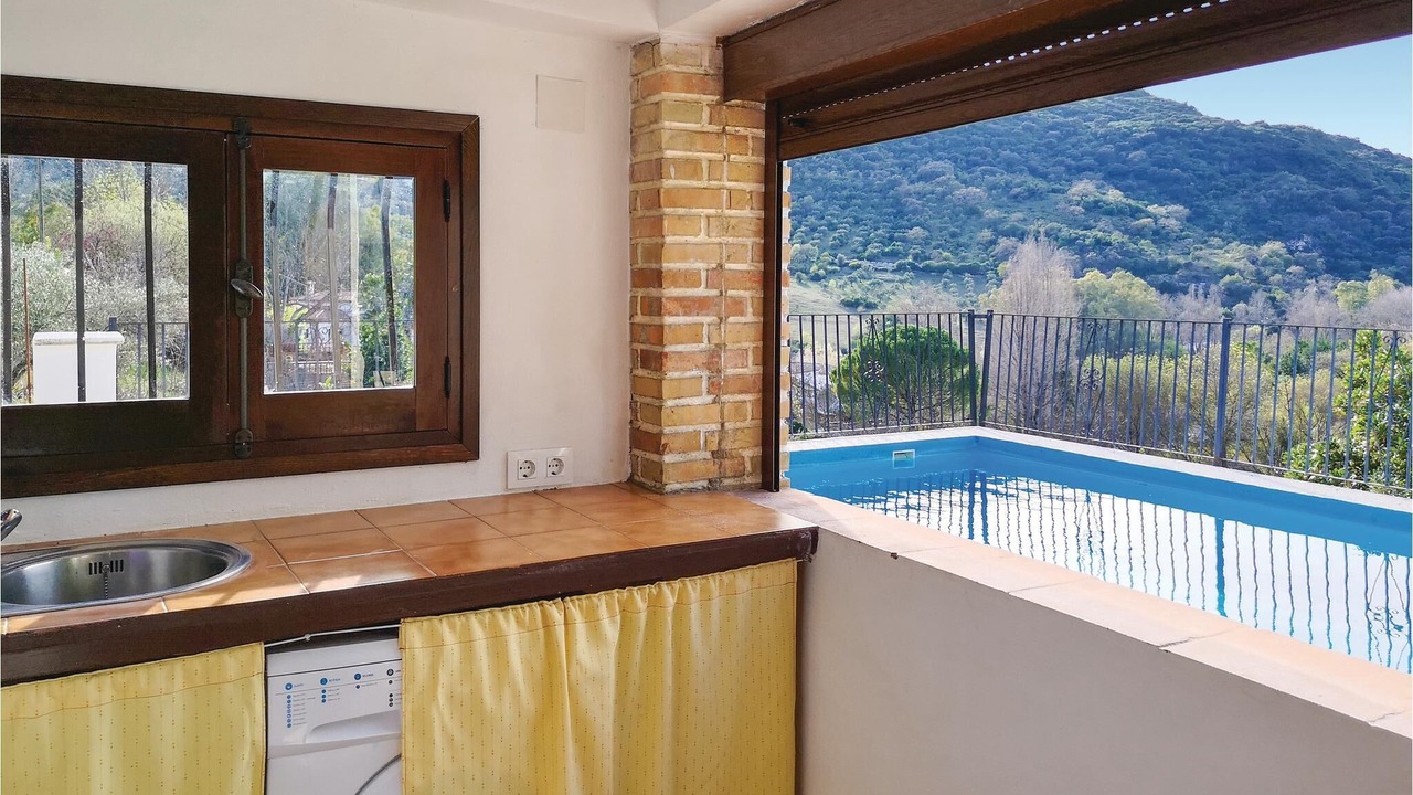 Photo of Kitchen in Benamahoma