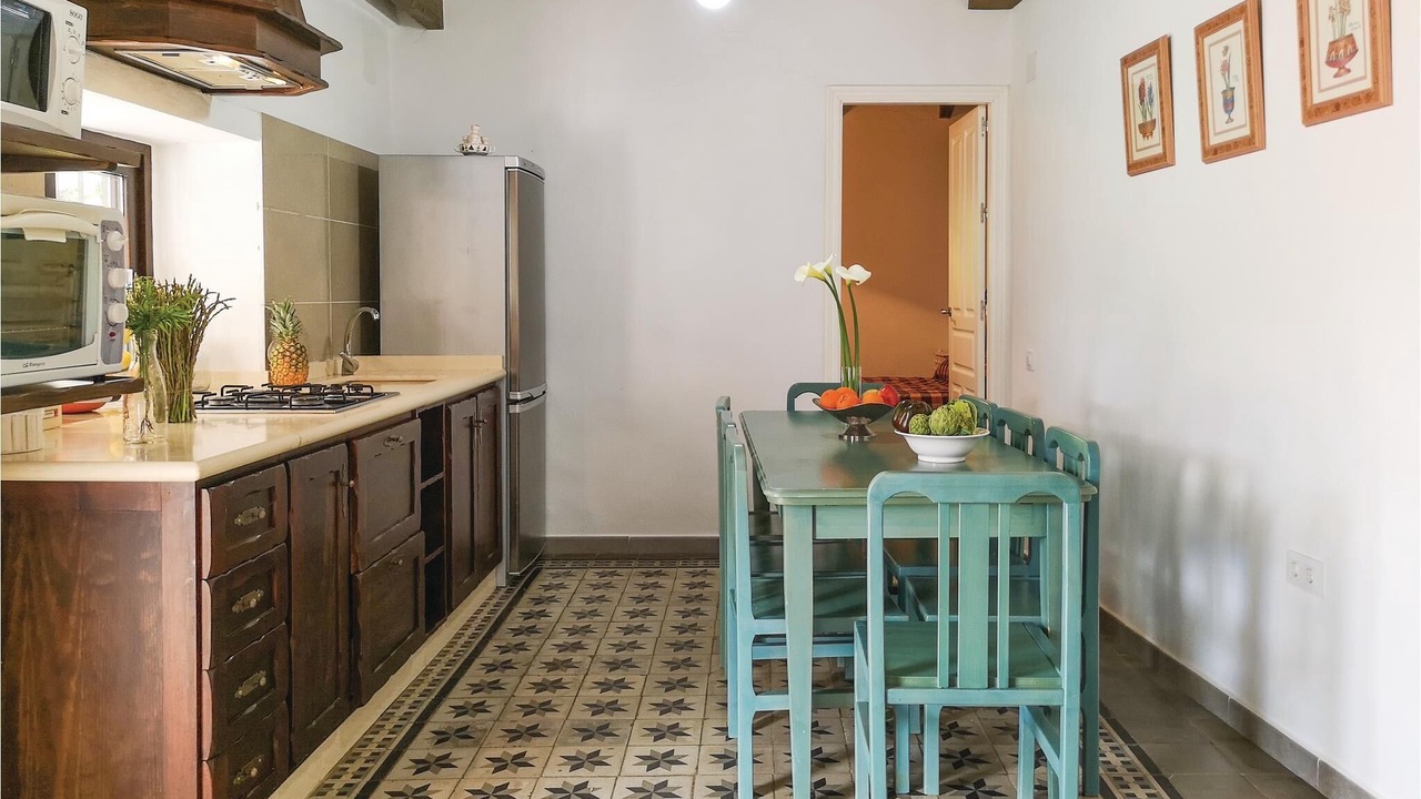 Photo of Kitchen in Benamahoma