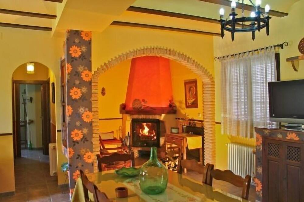 Photo of Livingroom in Carcabuey