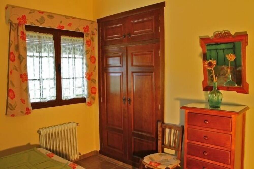 Photo of Bedroom in Carcabuey