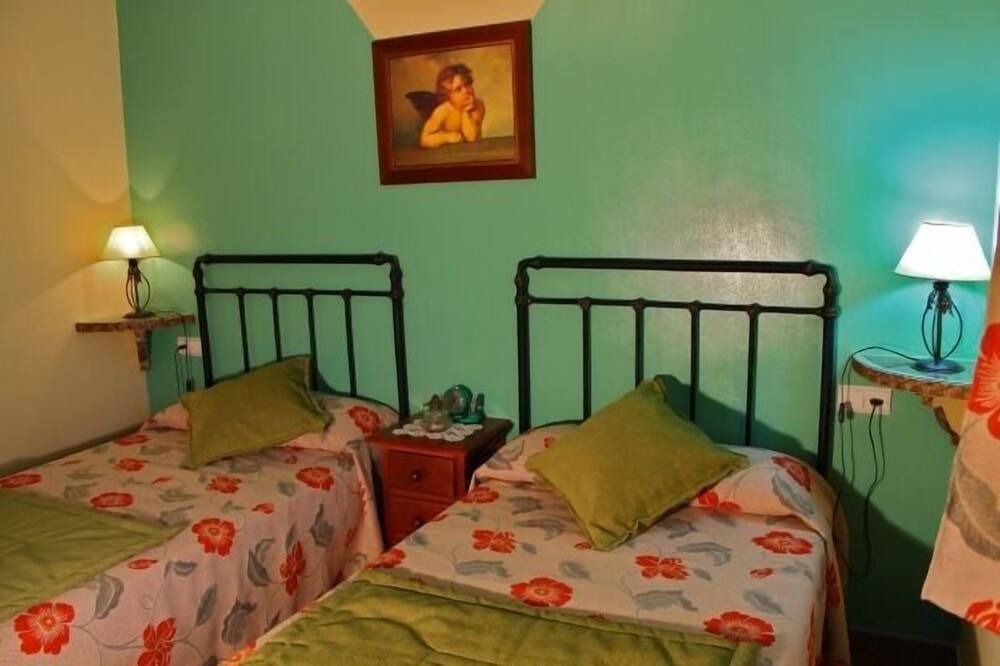 Photo of Bedroom in Carcabuey