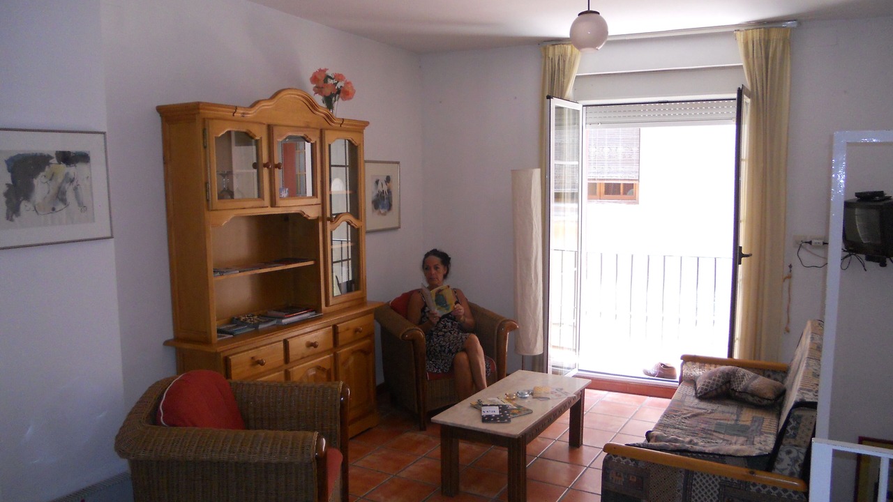 Photo of Livingroom in Central District