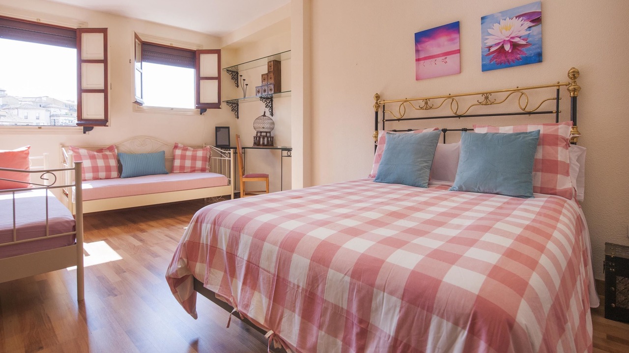 Photo of Bedroom in Toledo City Center