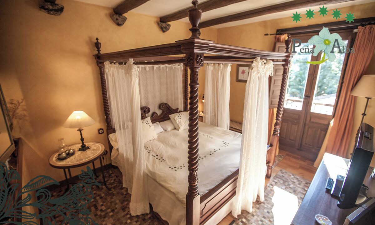 Photo of Bedroom in Arroyomolinos de la Vera