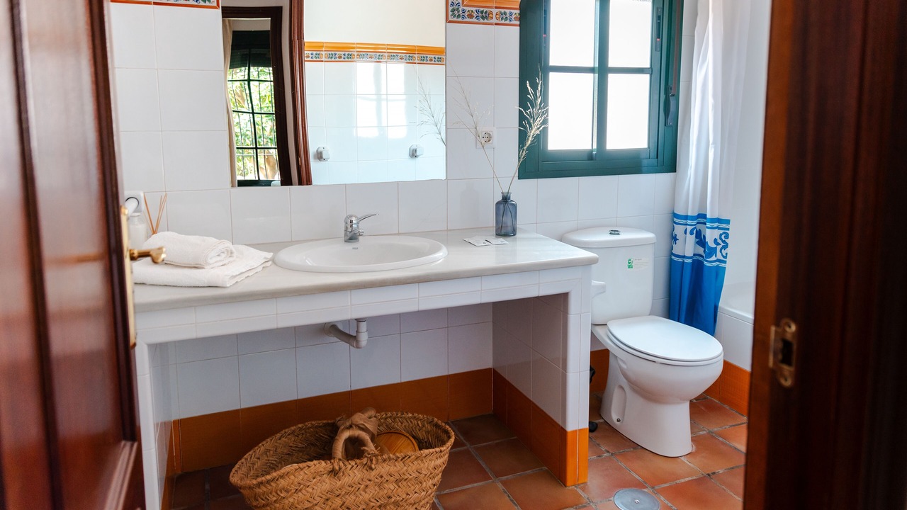 Photo of Bathroom in El Pedroso