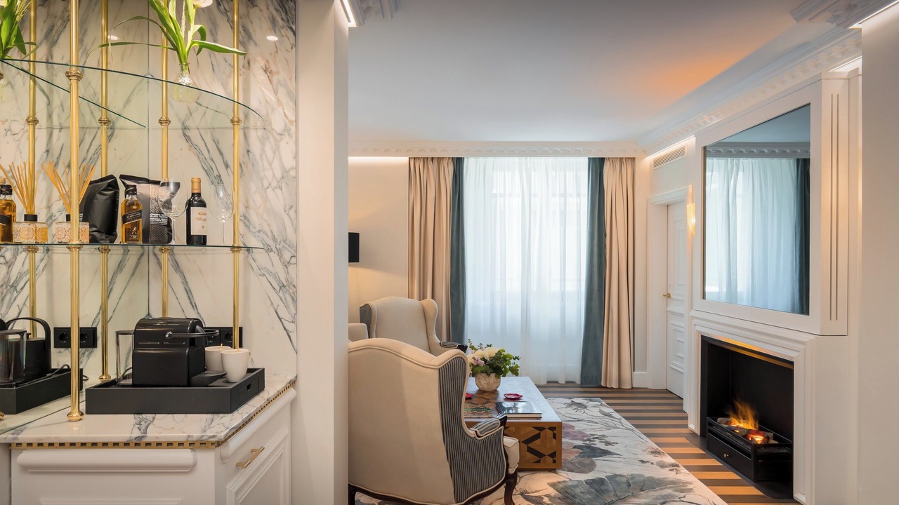 Photo of Bedroom in Central District