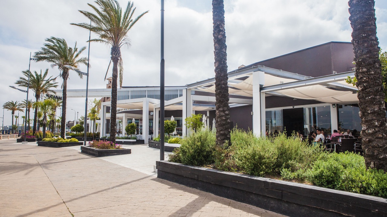Photo of Outdoor in Centro Comercial Bahia Sur