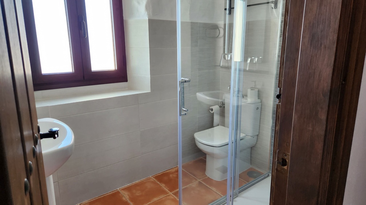 Photo of Bathroom in Canillas de Albaida