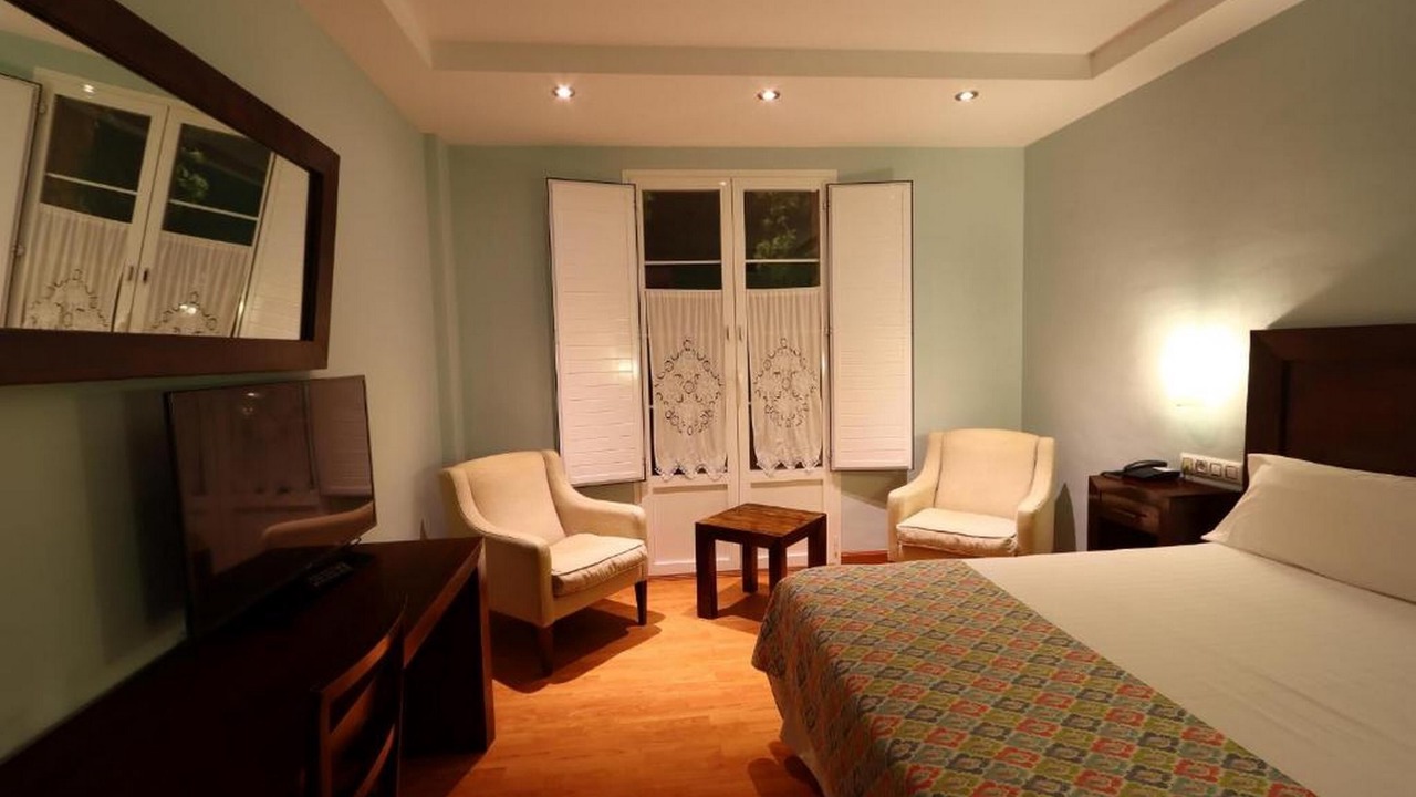 Photo of Bedroom in Alange