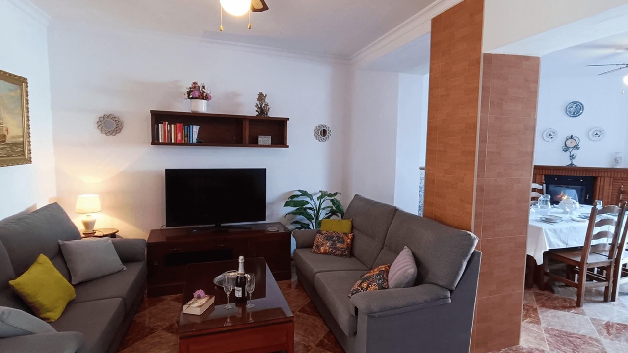 Photo of Livingroom in Cuevas Bajas