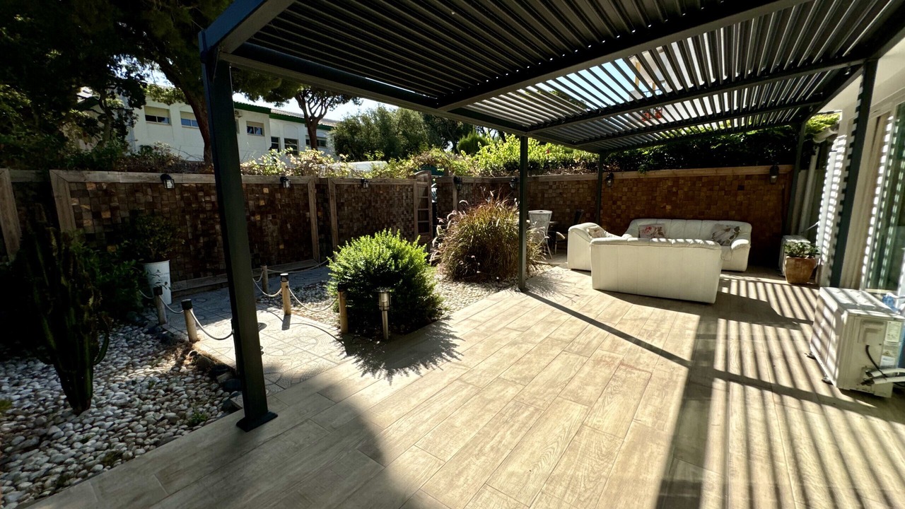 Photo of Patio Balcony in Elviria