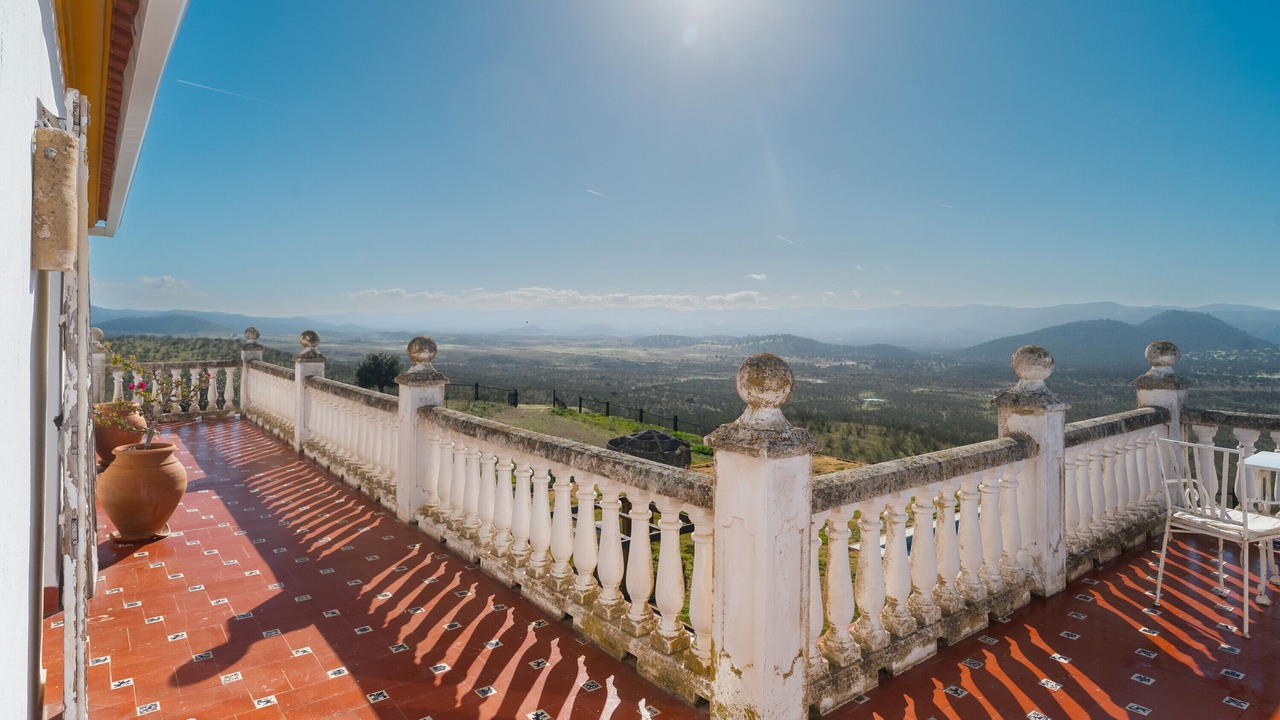 Photo of Patio Balcony in Guadalcanal