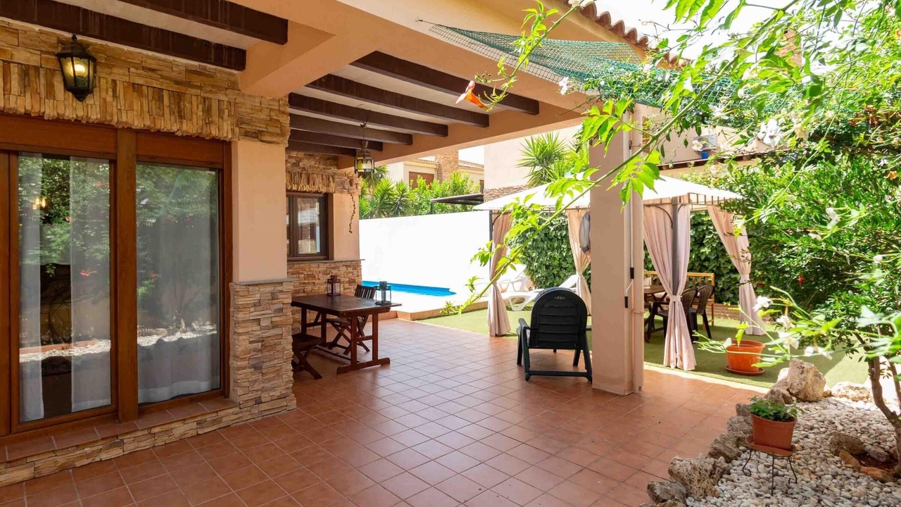 Photo of Patio Balcony in Durcal