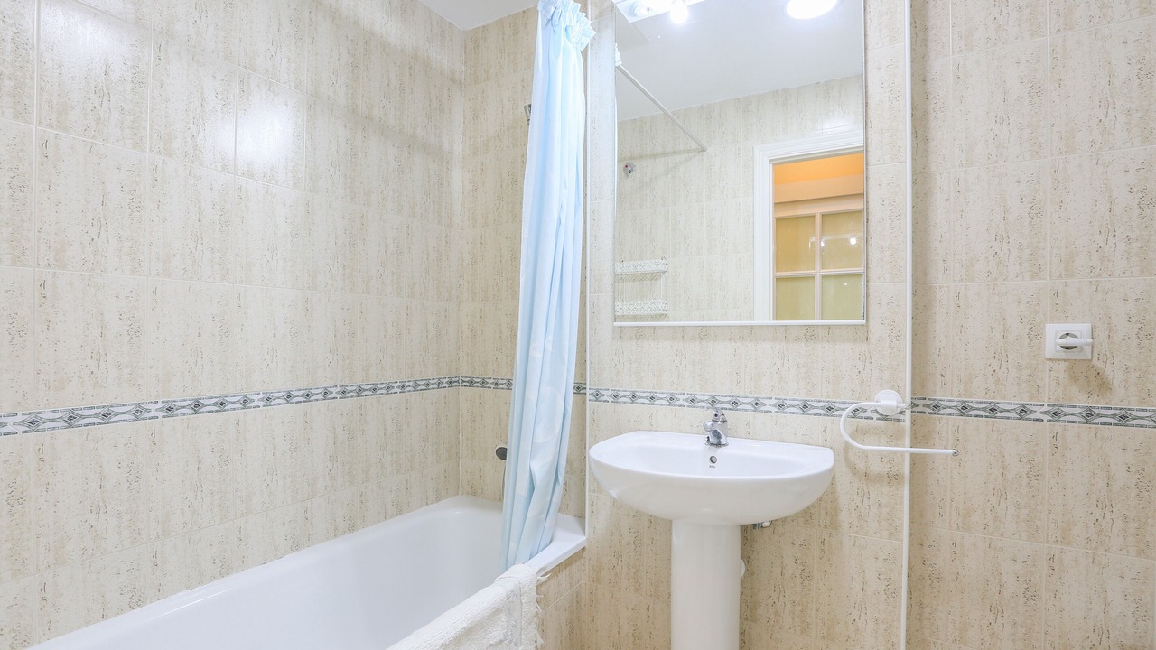 Photo of Bathroom in Rota