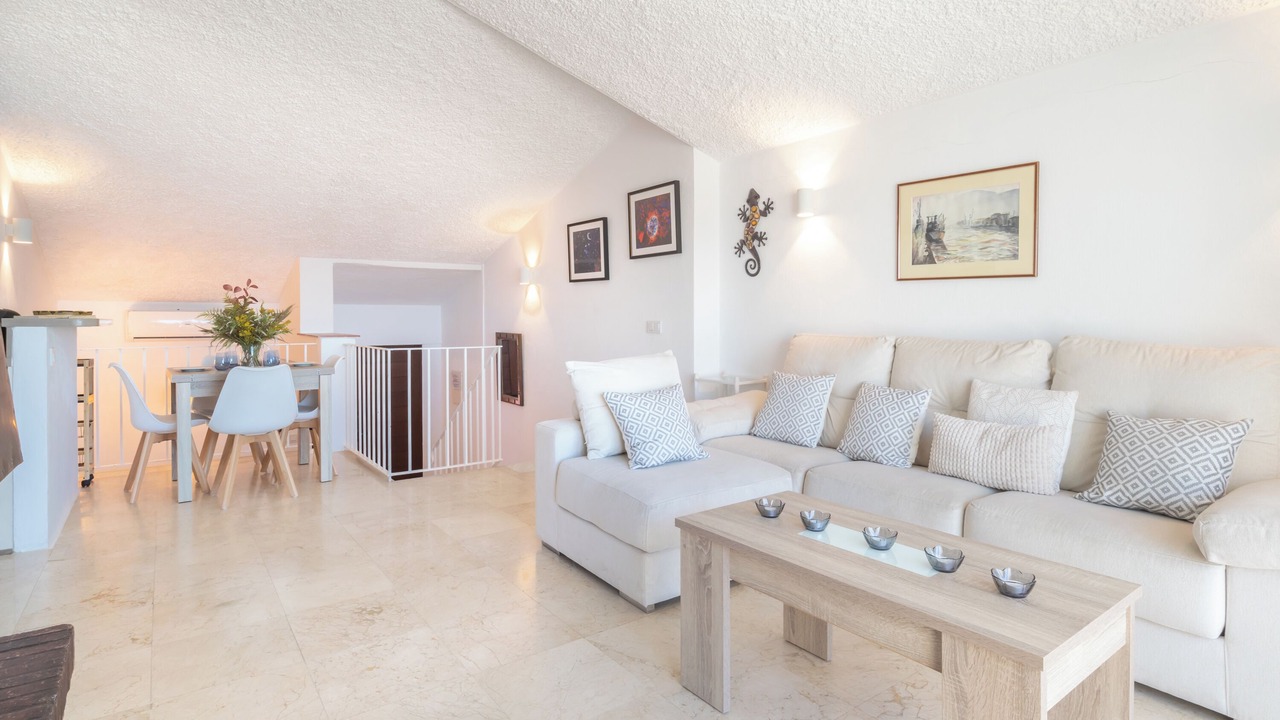 Photo of Livingroom in Bahia Dorada