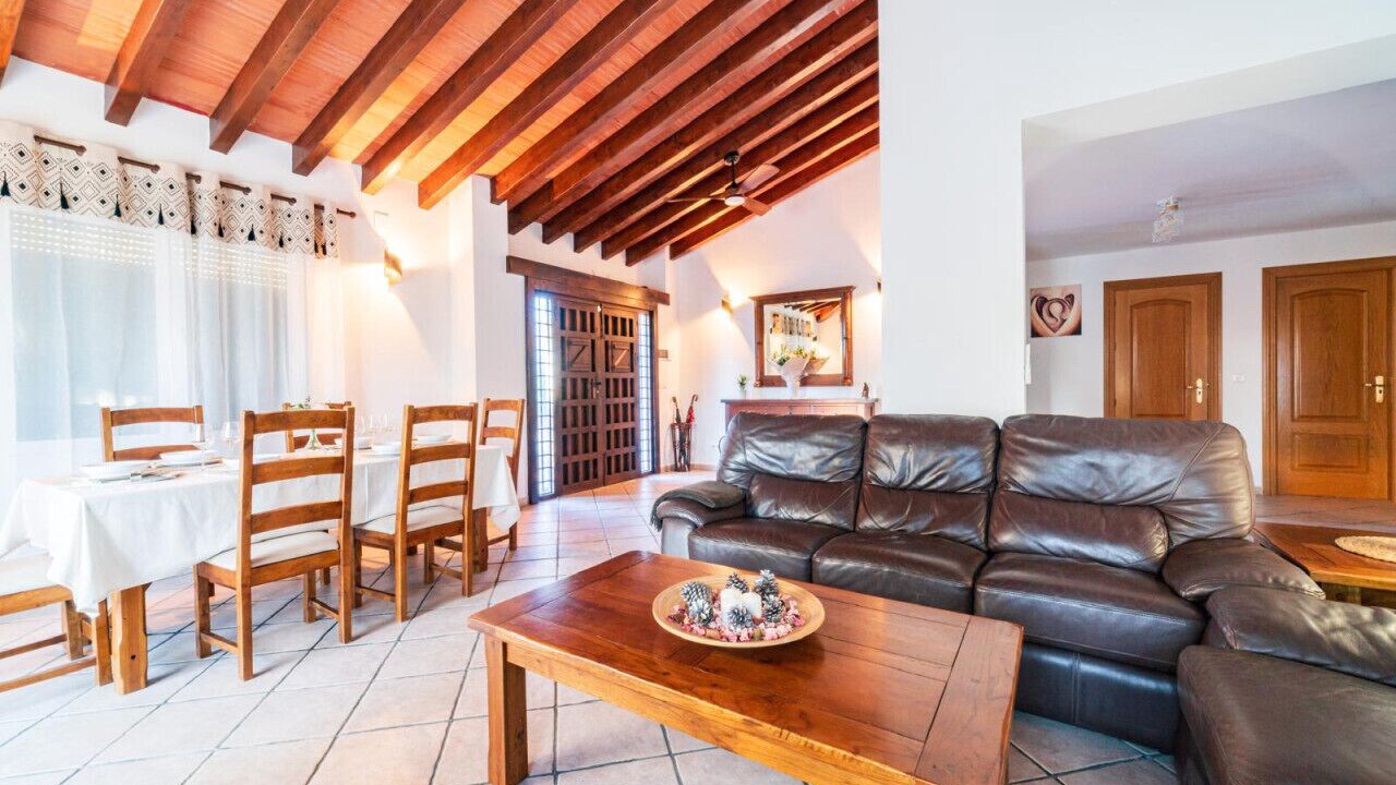 Photo of Livingroom in Urbanizacion Marbessa