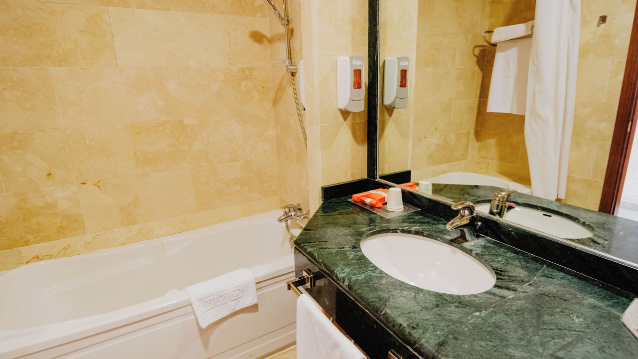 Photo of Bathroom in Granja de Torrehermosa