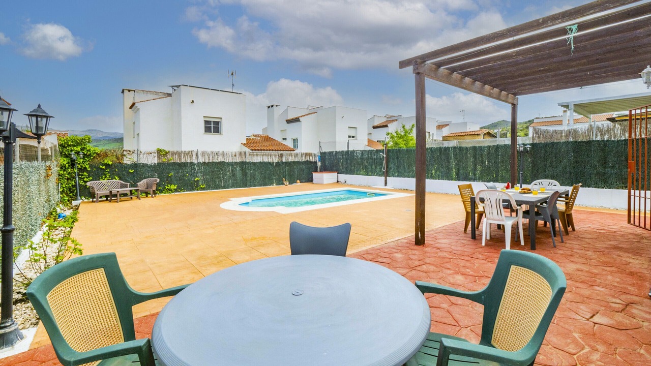 Photo of Outdoor in Almogia