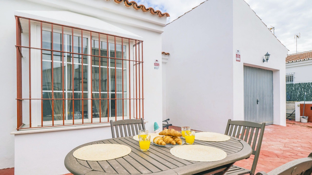 Photo of Outdoor in Almogia