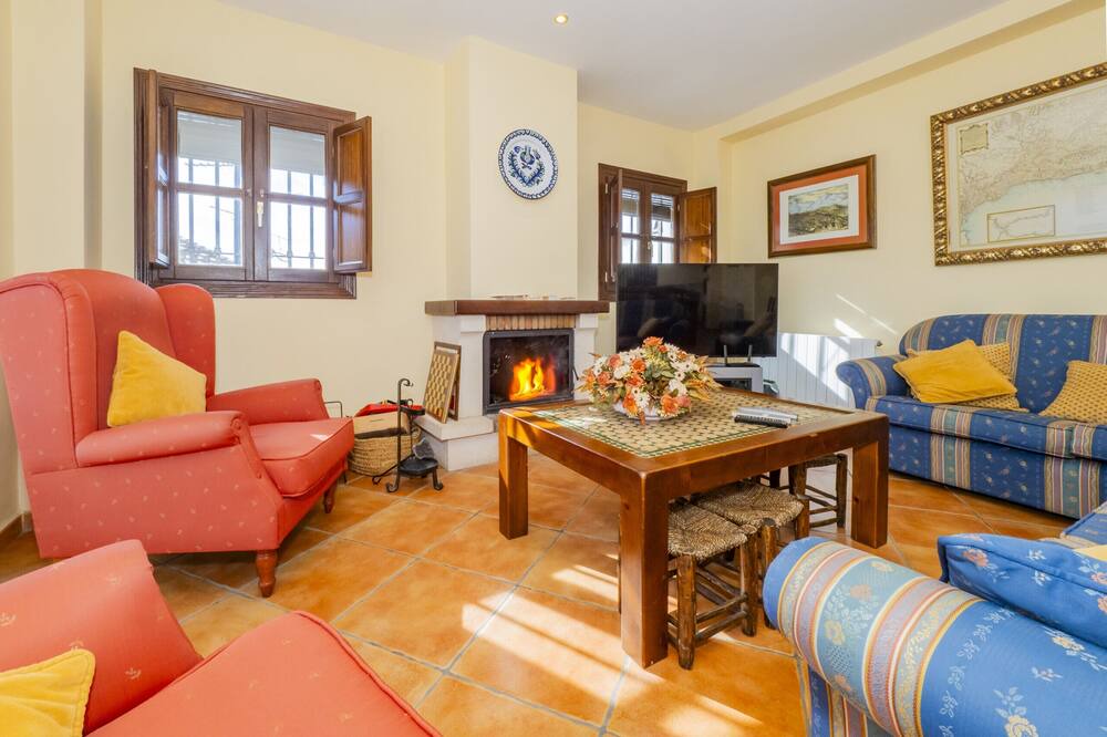 Photo of Livingroom in Zafarraya