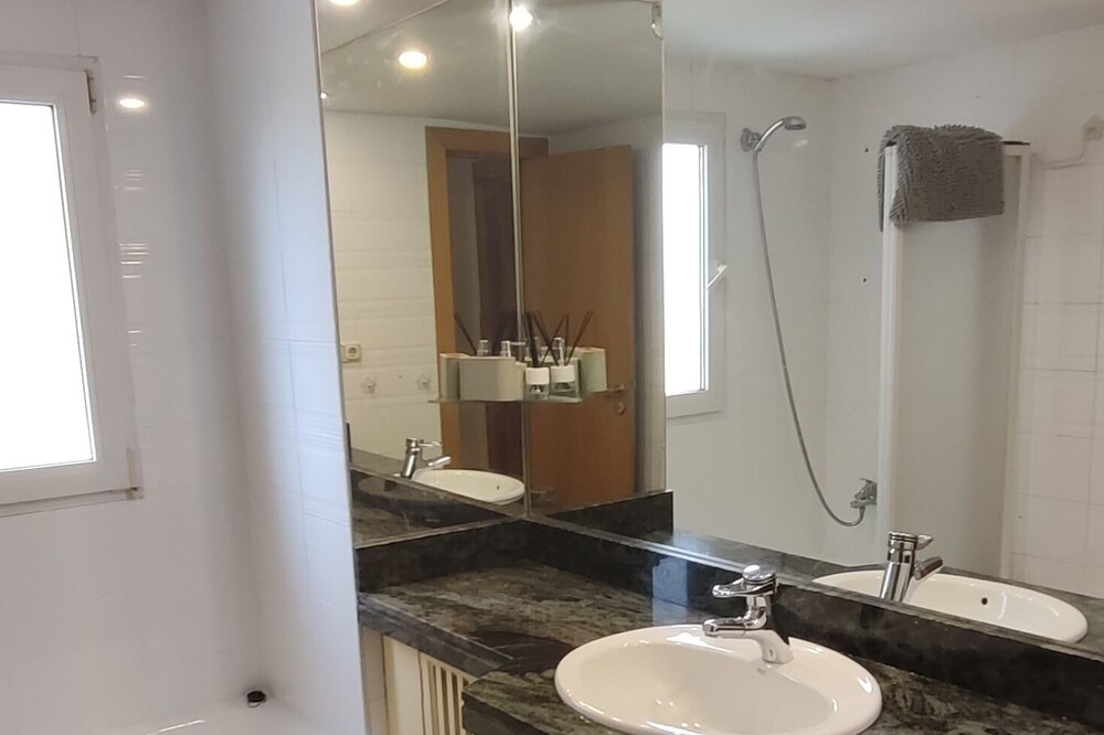 Photo of Bathroom in Zaidin