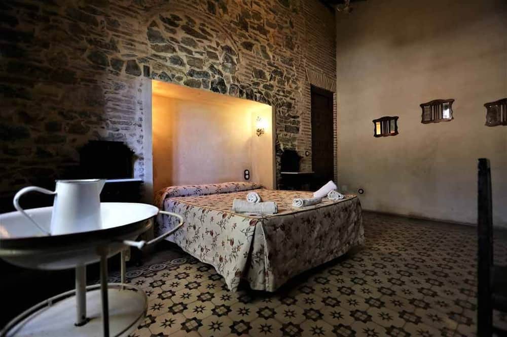 Photo of Bedroom in Cazalla De La Sierra