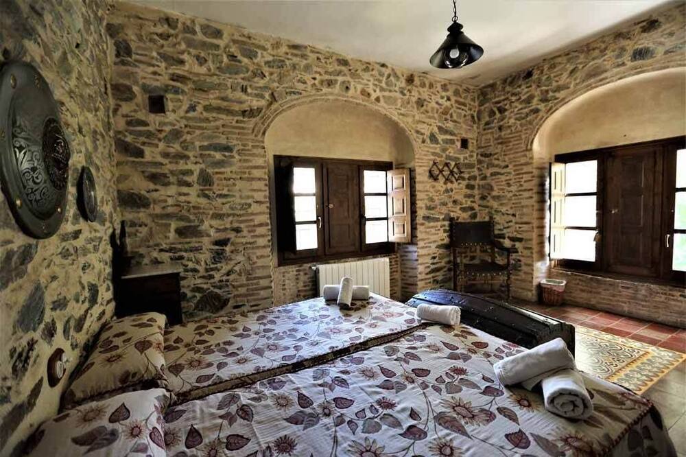 Photo of Bedroom in Cazalla De La Sierra