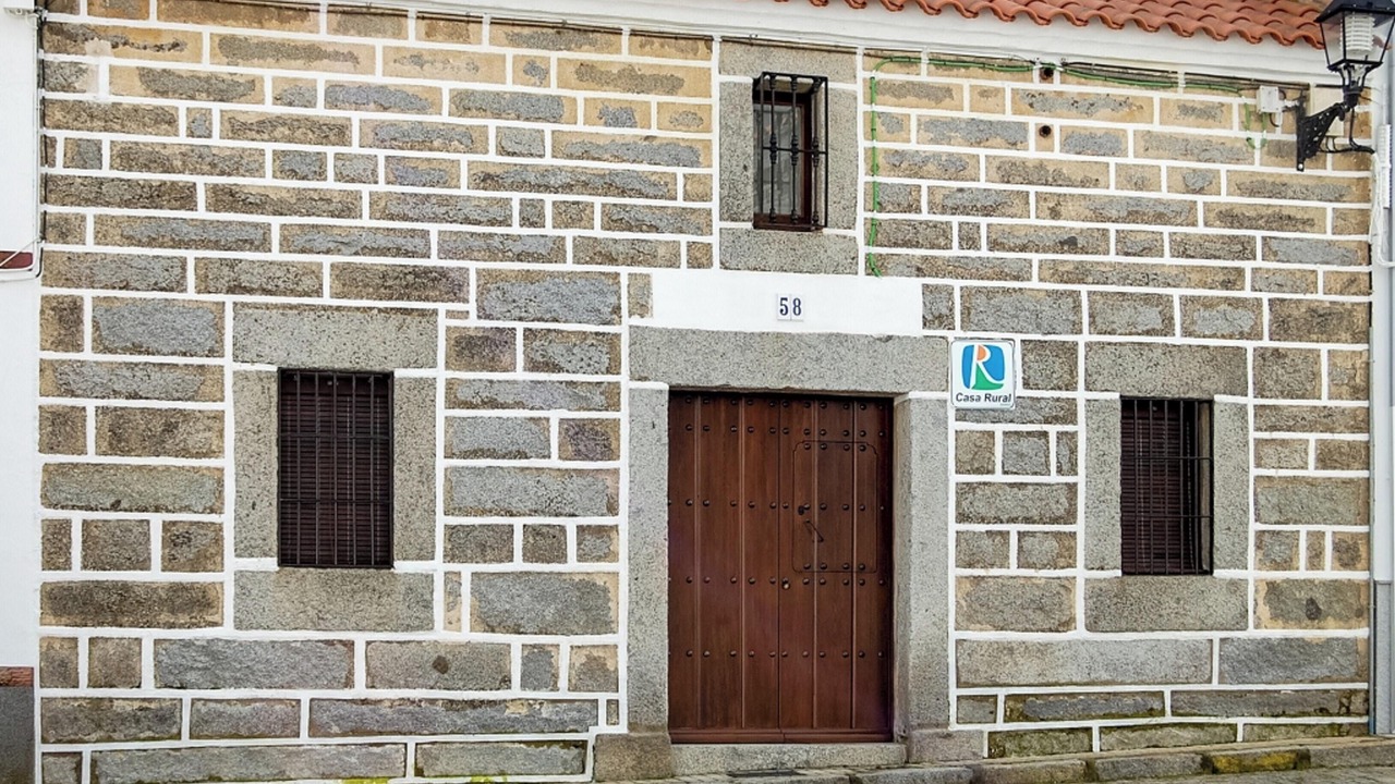 Photo of Outdoor in Anora