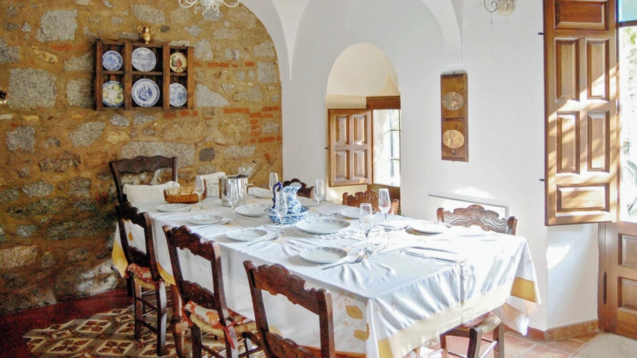 Photo of Others in Anora
