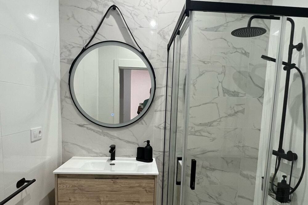 Photo of Bathroom in Montoro
