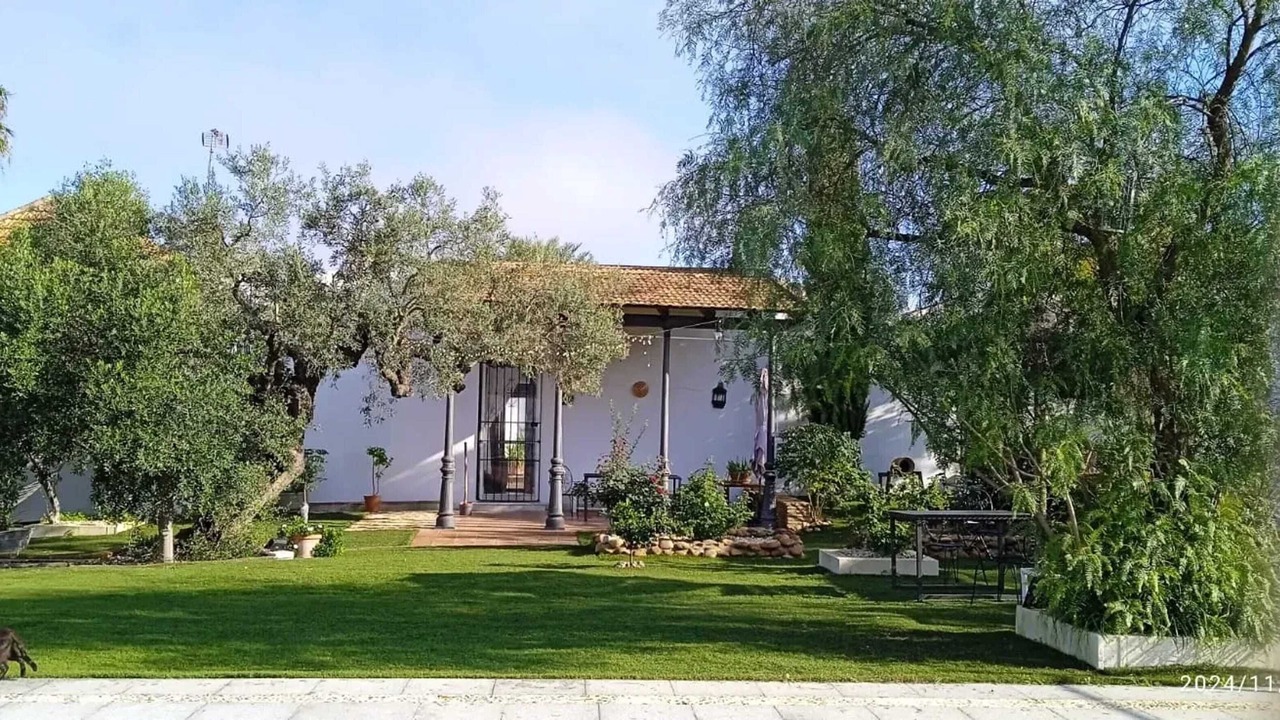 Photo of Outdoor in La Campana