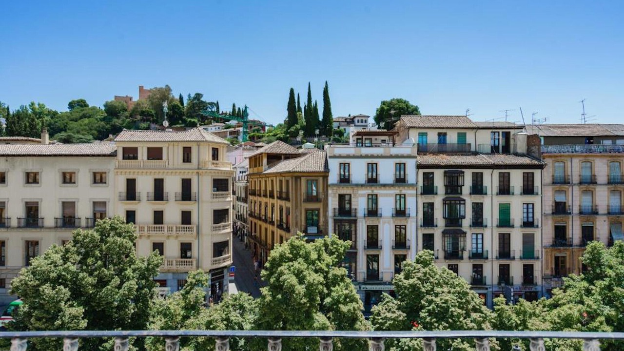 Photo of Buildings in Albaicin