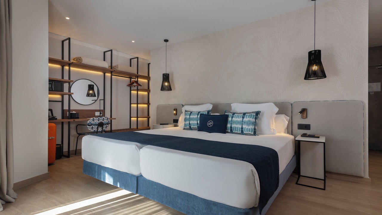 Photo of Bedroom in Marbella Seafront Promenade