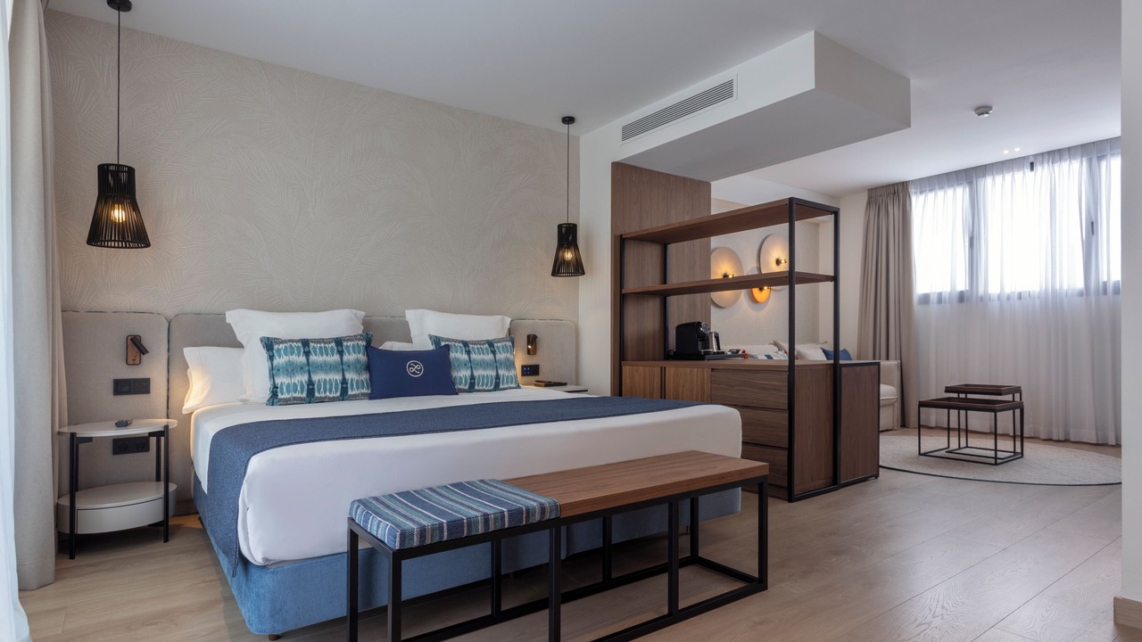 Photo of Bedroom in Marbella Seafront Promenade