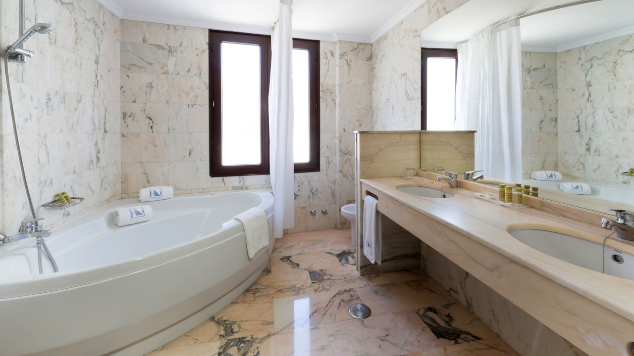 Photo of Bathroom in La Catedral