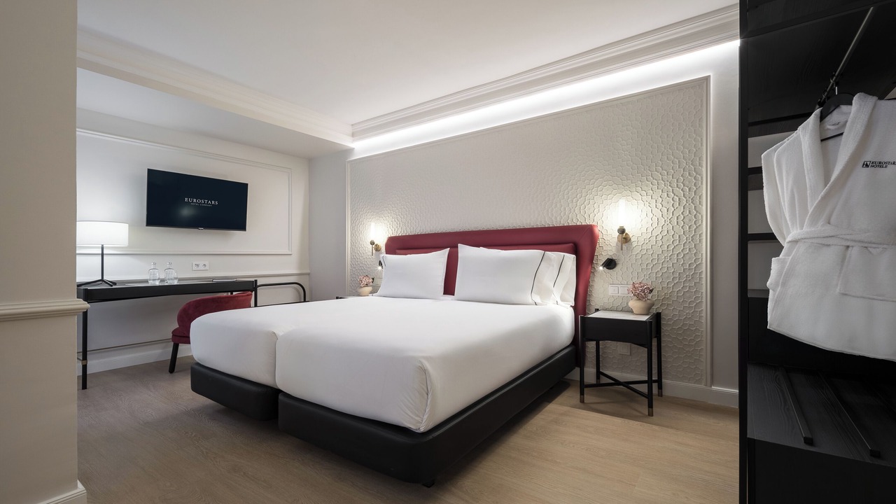 Photo of Bedroom in Figares