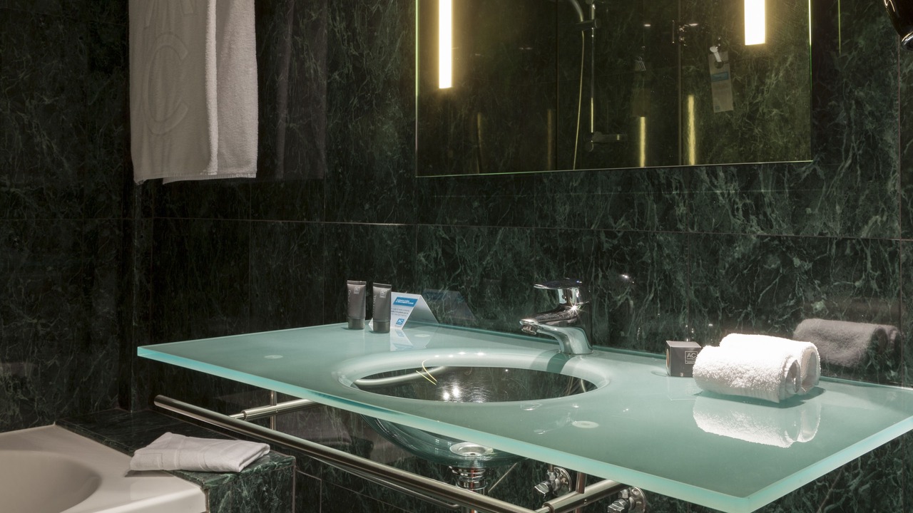 Photo of Bathroom in Badajoz