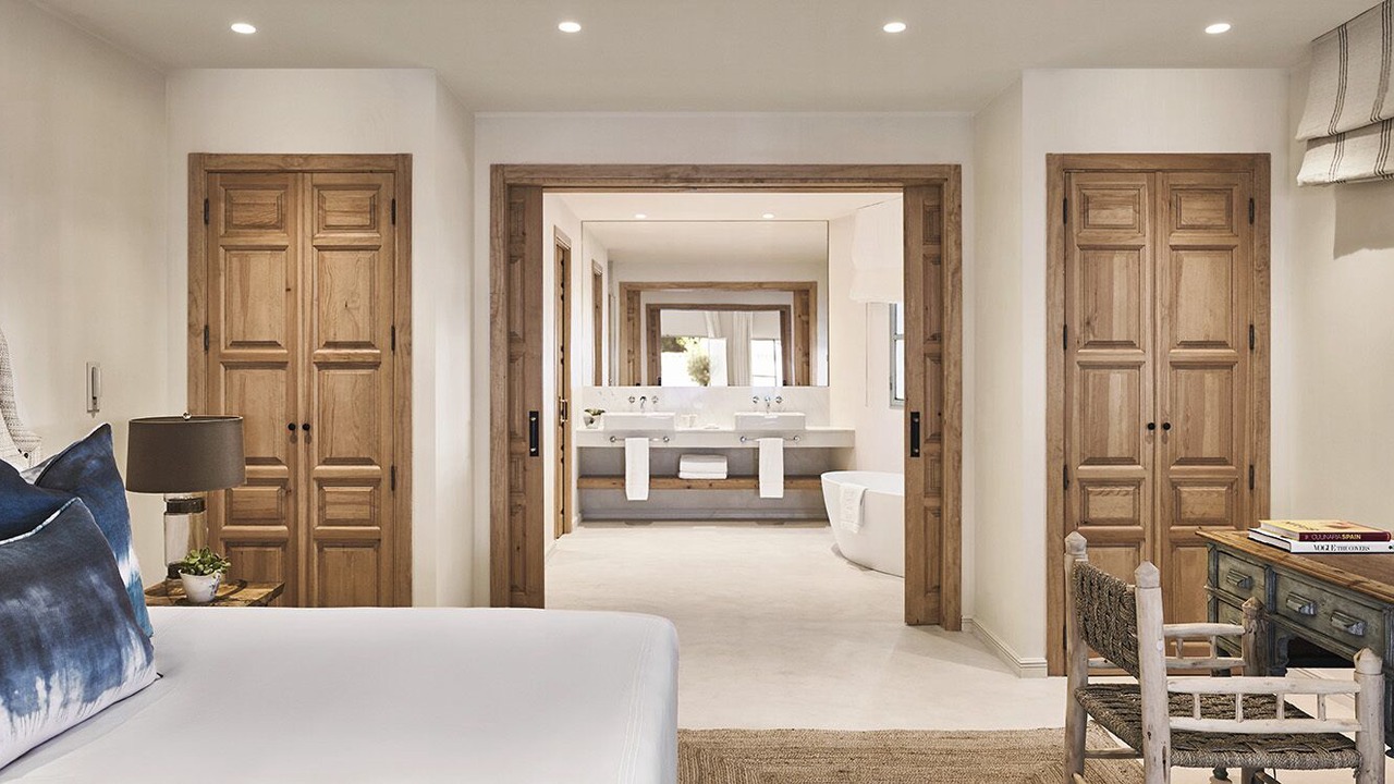 Photo of Bedroom in Golden Mile