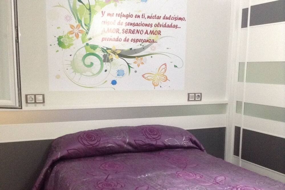 Photo of Bedroom in La Trinidad-San Juan y Todos los Santos